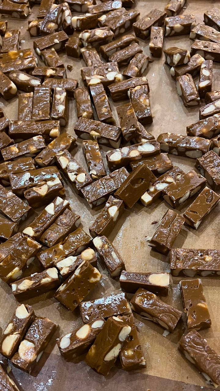 The Macadamia Toffee That’s Crushing It Right Now (And Why You’ll Love It)