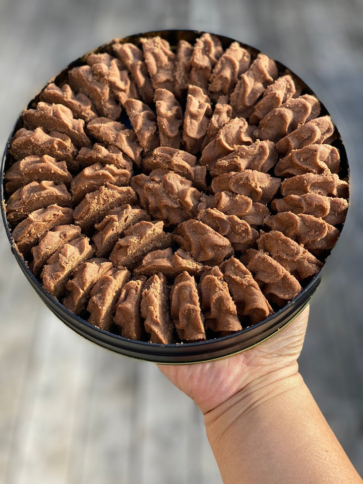 What Is Butter Made Of? Composition and Common Uses - Lowrey Foods