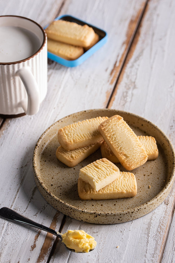 Cranberry vs Plain Shortbread: Which Will You Love More? - Lowrey Foods