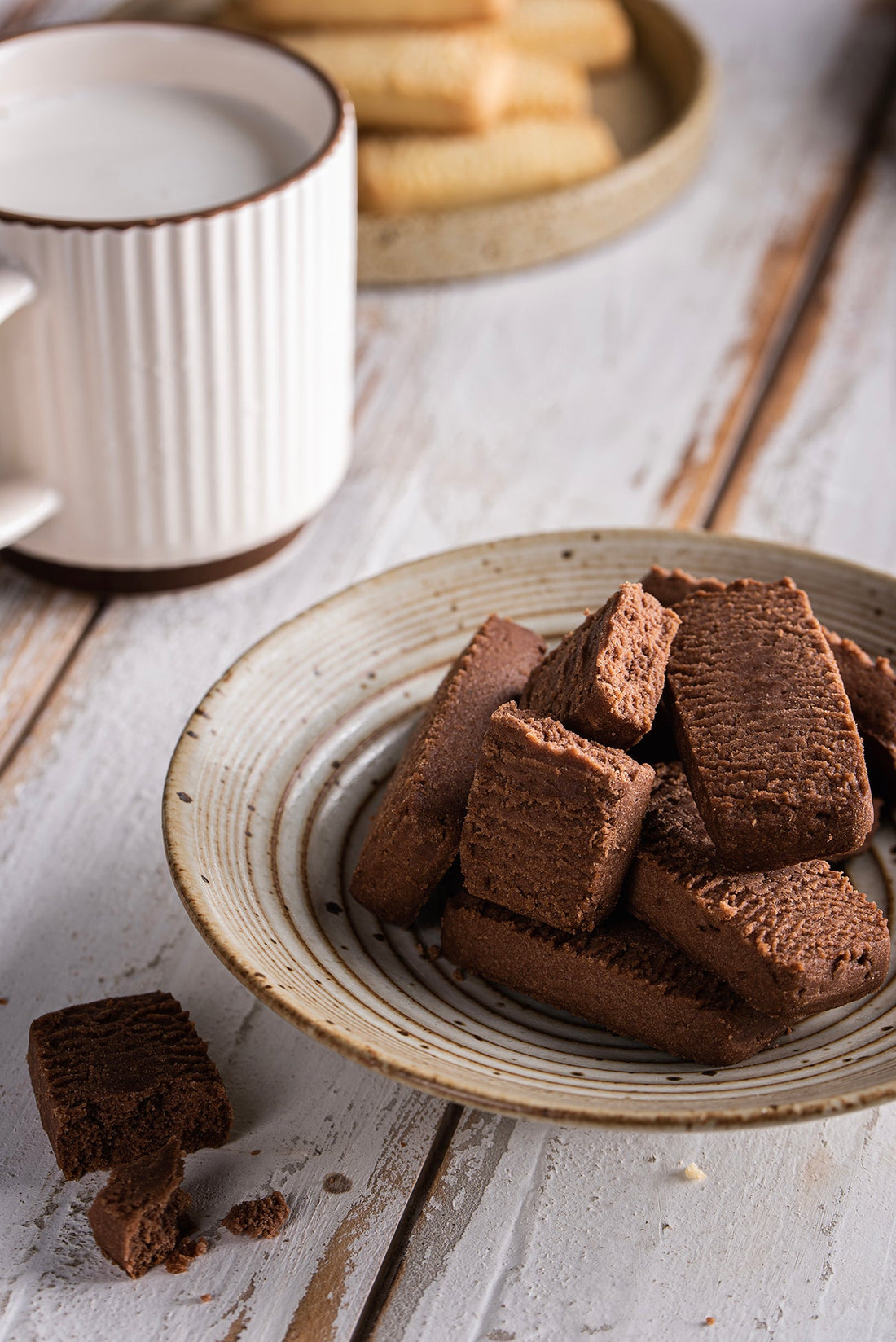 Lowrey 8 - Tin Shortbread Value Pack (4 Original + 4 Cranberry) - Lowrey Foods